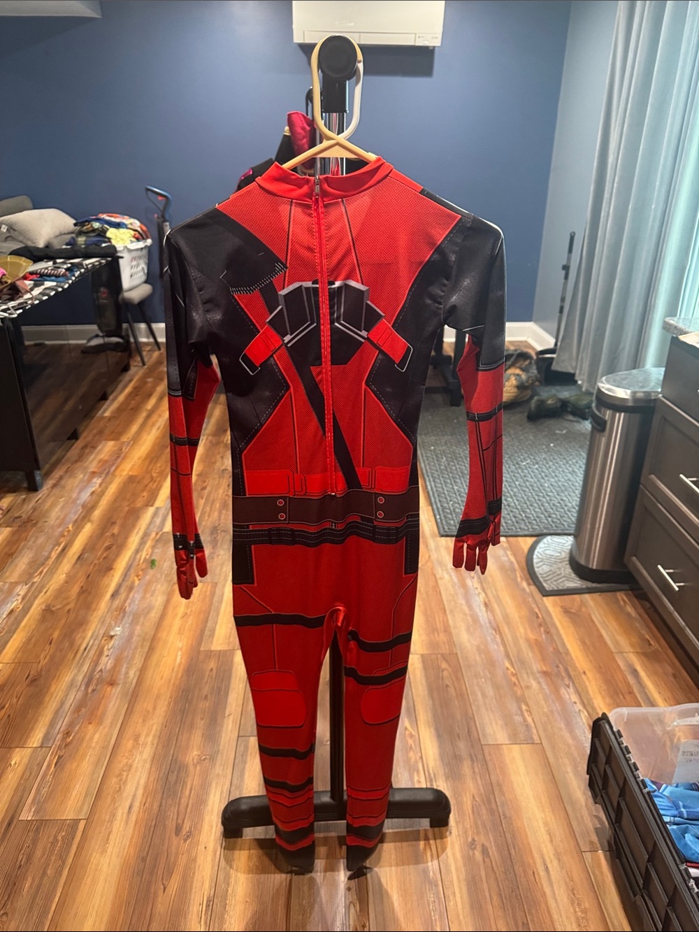 Red Superhero Kids Costume Jumpsuit - Picture 2 of 2